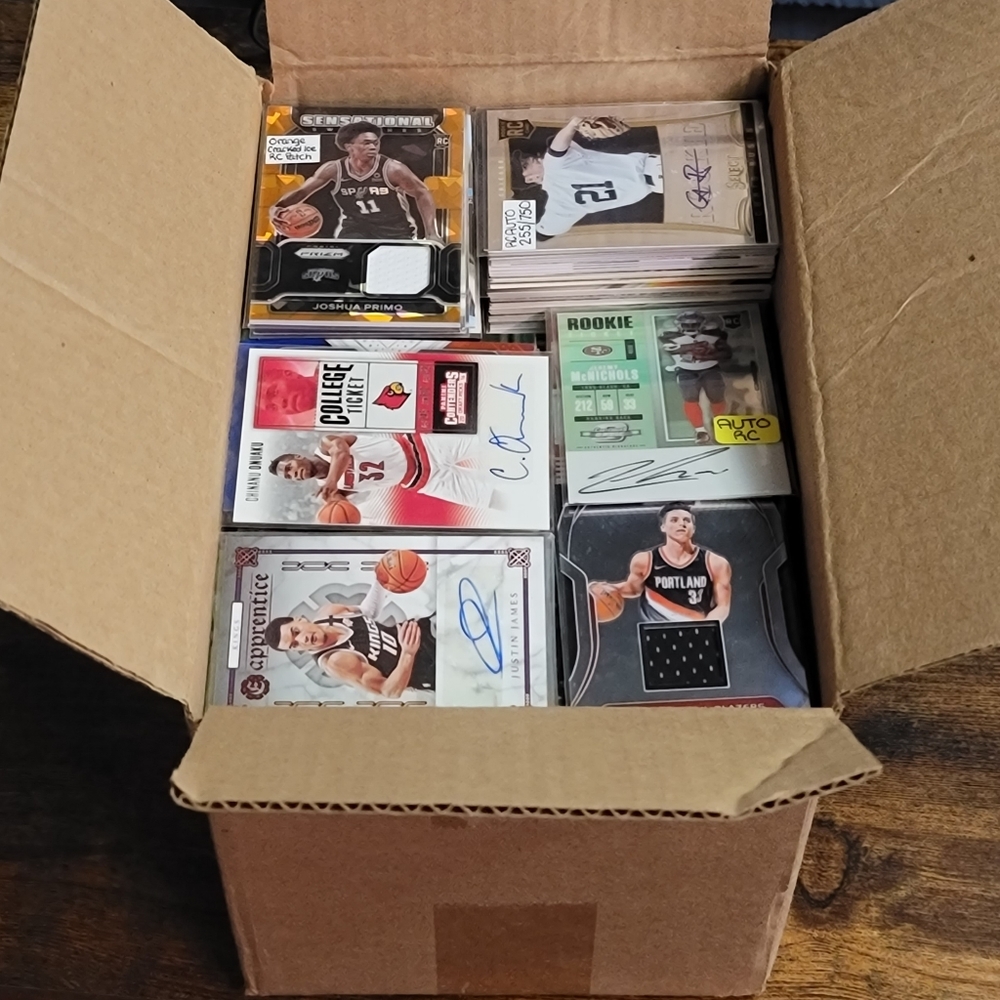 Sports Card Special Limited Lot (650 Cards in Each) NBA, NFL & MLB